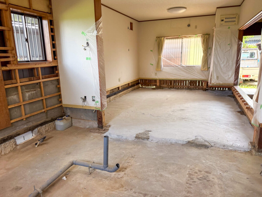 コンクリート工事中